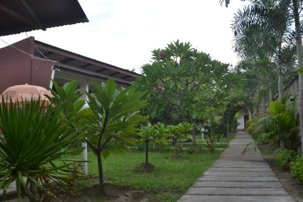 Hotel Kiayazo Gili Trawangan Exterior foto